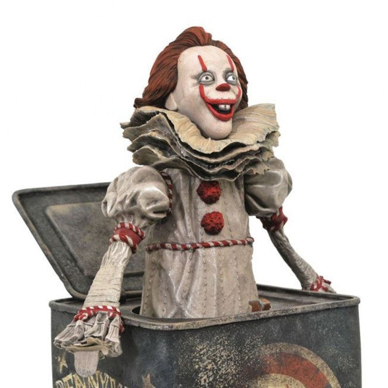 Réplique IT Chapitre 2 - Pennywise in the Box - 23Cm Réplique IT Chapitre 2 - Pennywise in the Box - 23Cm