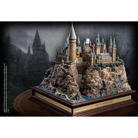 Réplique Harry Potter - Ecole Poudlard - 35Cm