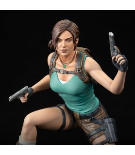 Statuette Tomb Raider - Lara Croft - 24Cm